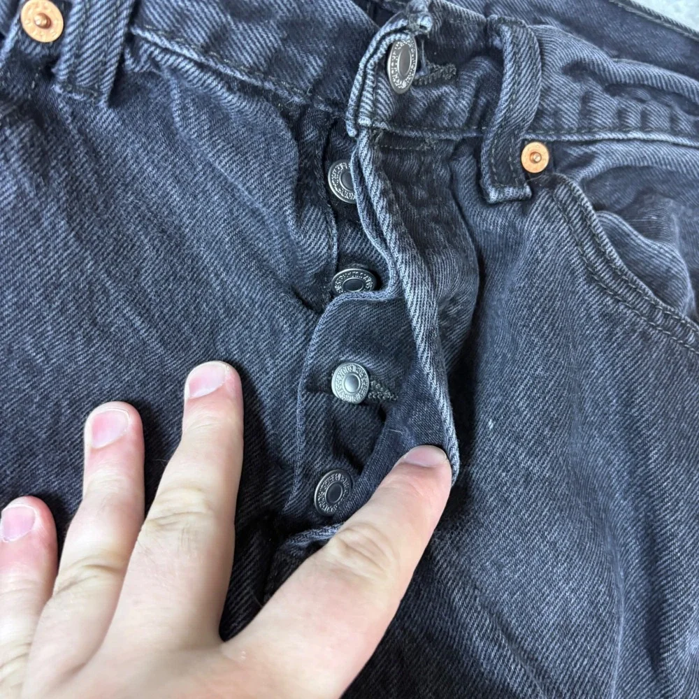 Levi's Jeans Men 32x30 (Fits 32x29) 501 Original‎ Fit Straight Leg Black Faded
